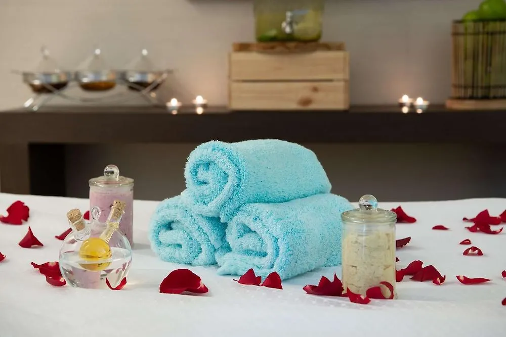 ***** Szálloda Radisson Blu Hotel, Jeddah Al Salam Szaúd-Arábia